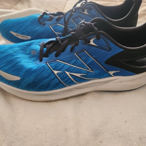 New Balance Fuel Cell main image 4